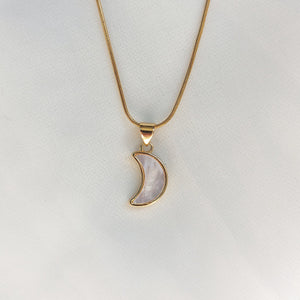 Mother of pearl Half moon