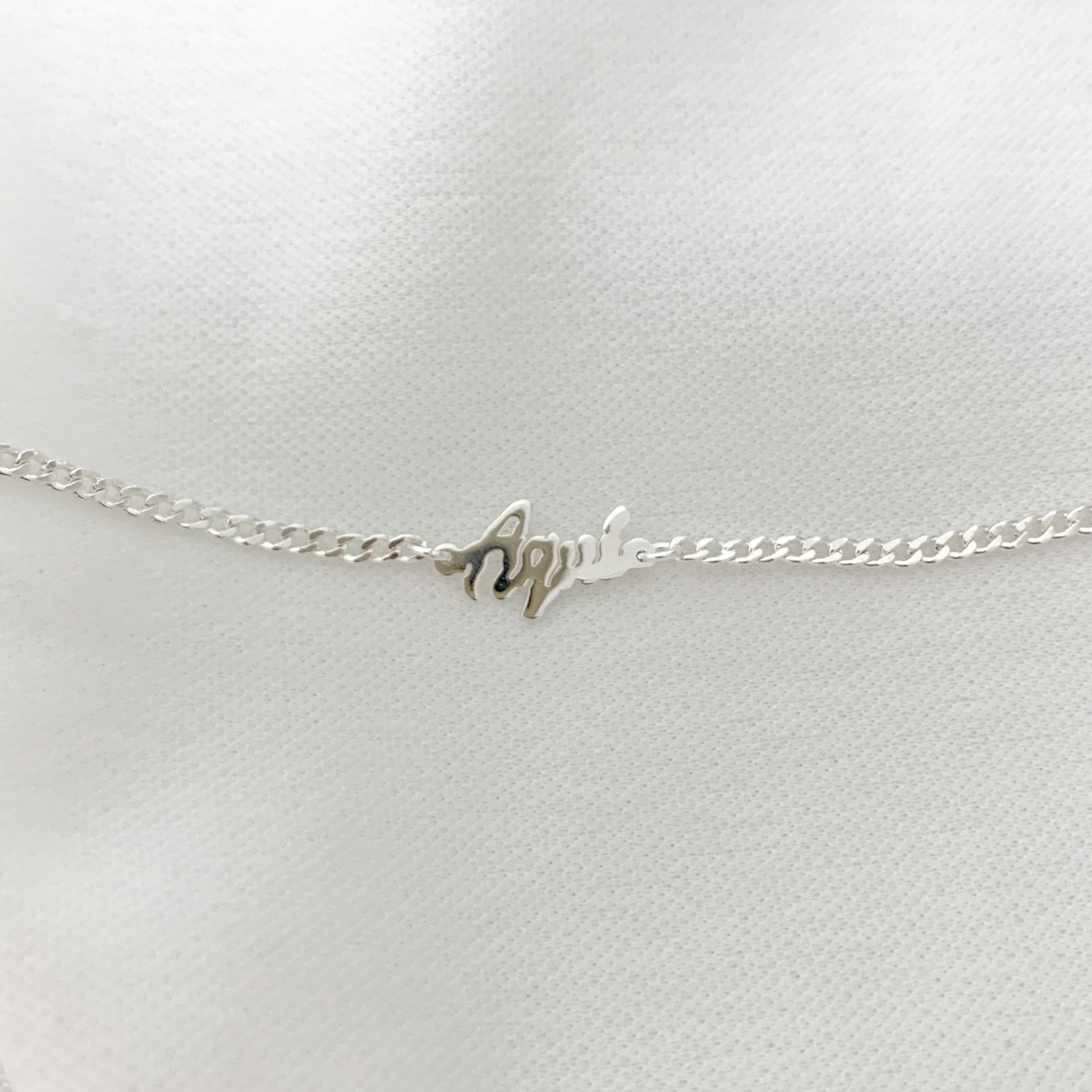 Aquí- Pulsera