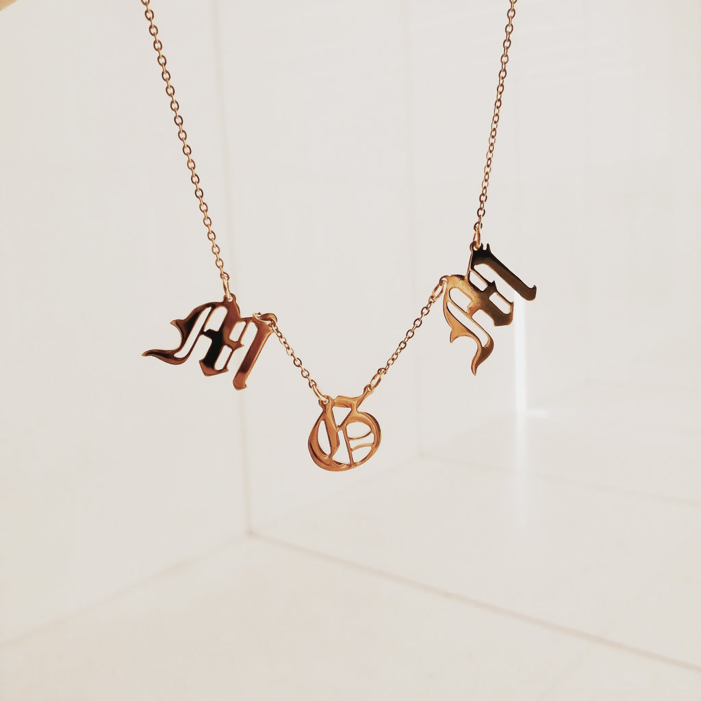 Gothic initials
