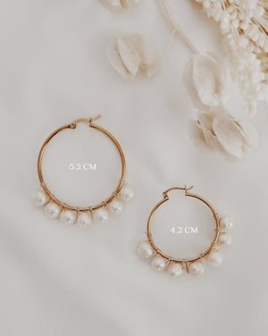 Pearl hoop