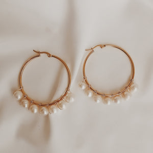 Pearl hoop