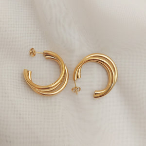 Triple hoop